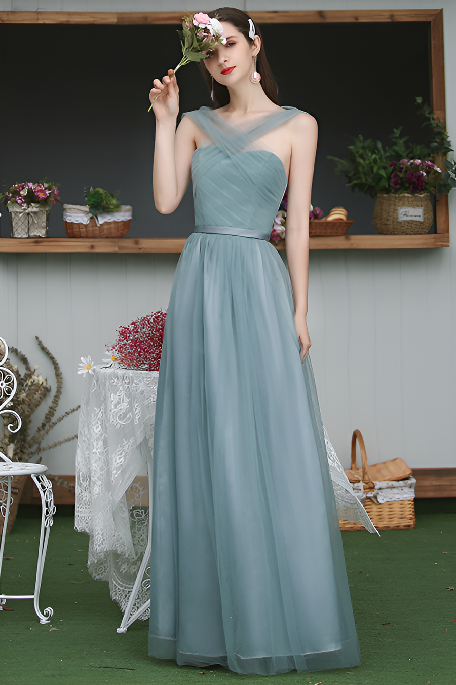 Smellmail™-Flattering Mesh Bridesmaid Dress