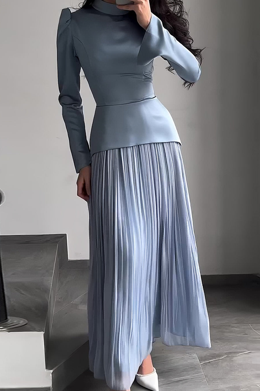 loveedsTM-Solid color fashionable stitching design round neck pleated long skirt