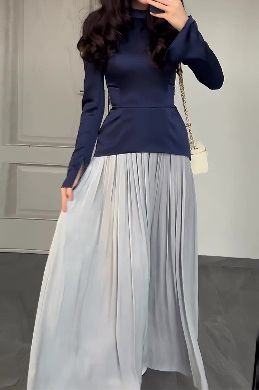 loveedsTM-Solid color fashionable stitching design round neck pleated long skirt