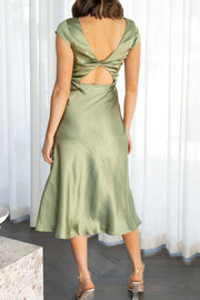 Smellmail™-Satin Cowl Neck Twisted-back Slit Dress