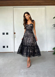 Smellmail™-Hera Black Printed Sleeveless Midi Dress