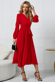 Smellmail™-Slim fit pleated belted V-neck dress